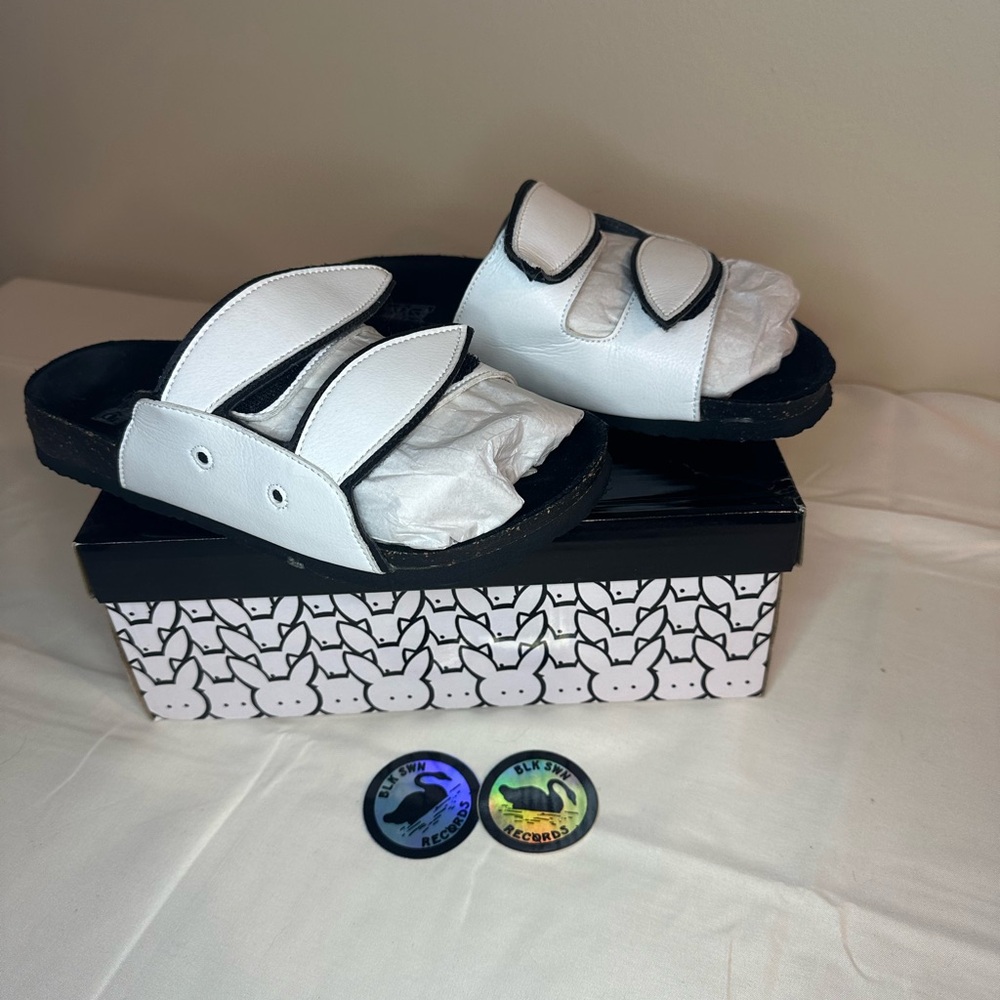 Kodone black & white bunny slides used W 6